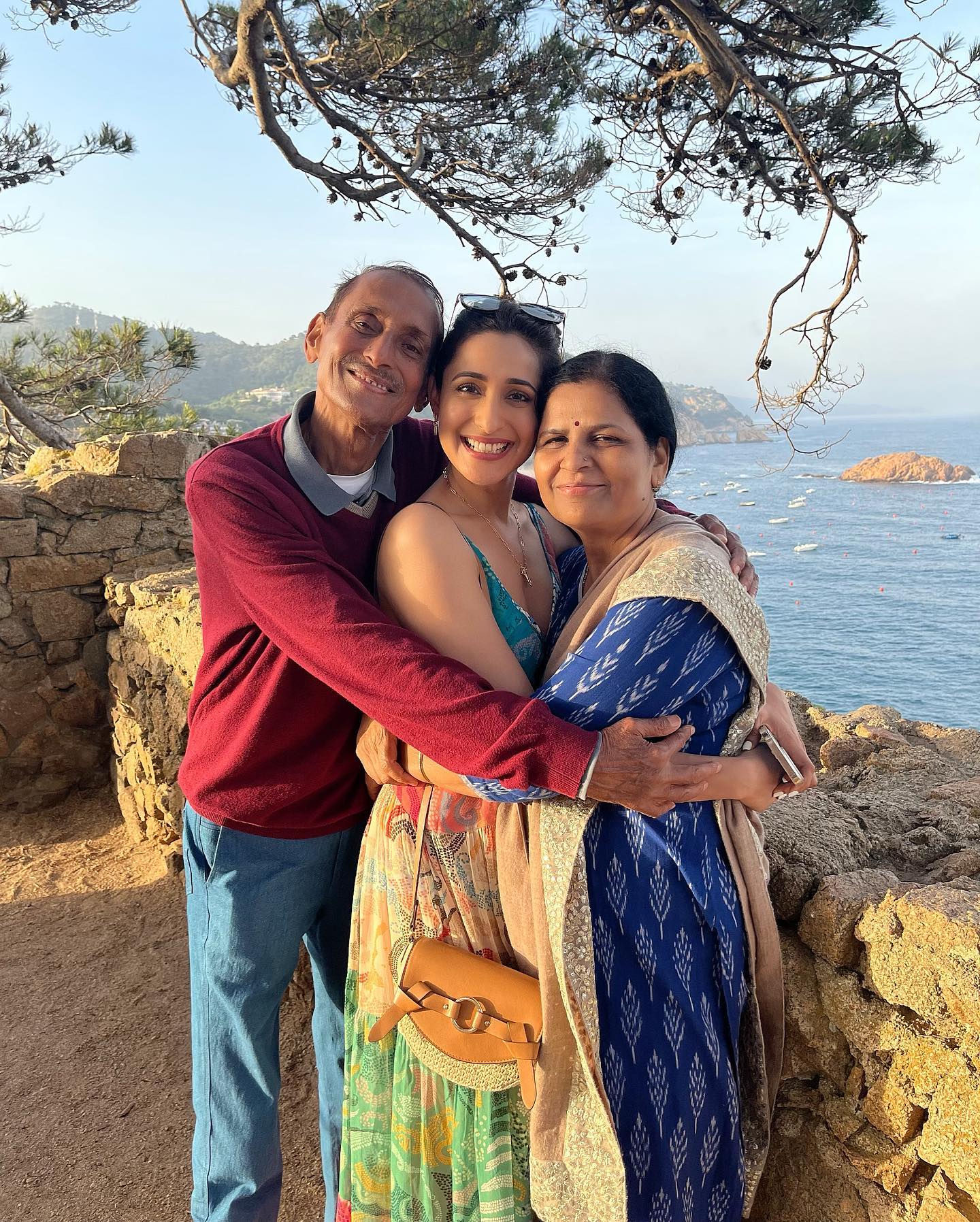 Pragya with her Parents