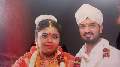 Varthur with his Wife (Source llmint)